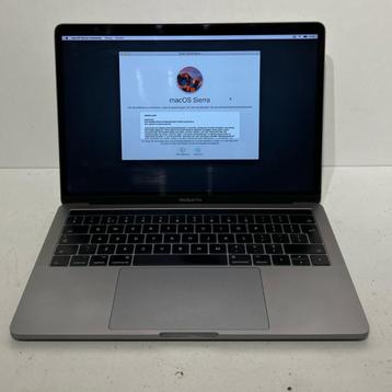 MacBook Pro 2017 13.3inch Touchbar i5 / 8GB / 256GB SSD beschikbaar voor biedingen