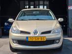 Renault Clio 1.6-16V Dynamique Luxe|Automaat|Airco|Cruise, Gebruikt, 4 cilinders, Startonderbreker, Beige