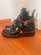 Balenciaga gesp laarzen mt 39,5, Ophalen of Verzenden, Zo goed als nieuw, Zwart, Hoge laarzen