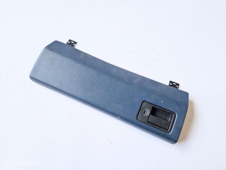 Dashboardkastje klep blauw Volvo 850, Auto-onderdelen, Dashboard en Schakelaars, Volvo, Gebruikt, Ophalen of Verzenden