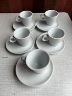 5 Italiaanse espresso kop en schoteltjes, Ophalen of Verzenden, Zo goed als nieuw, Effen, Kop(pen) en/of Schotel(s)