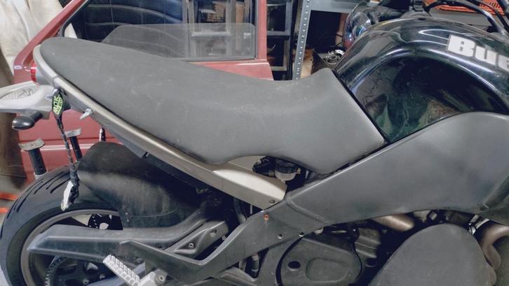 Buell XB12SS Lightning long & STT Urban Assault Seat, Motoren, Onderdelen | Harley-Davidson, Gebruikt, Ophalen of Verzenden