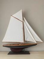 Groot model zeilschip zeilboot op voet 93x99x20, Ophalen, Zo goed als nieuw, Overige merken