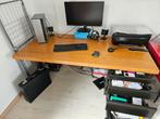 Solide bureau, Huis en Inrichting, Bureaus, Ophalen, Gebruikt