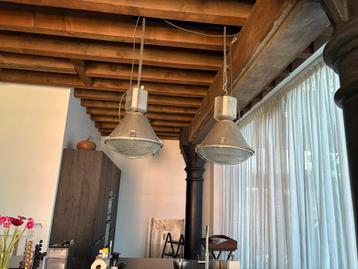 Industriële Hanglampen - Set van 2 beschikbaar voor biedingen