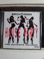 Turn Up The Bass - House Party CD, Cd's en Dvd's, Cd's | Dance en House, Ophalen of Verzenden