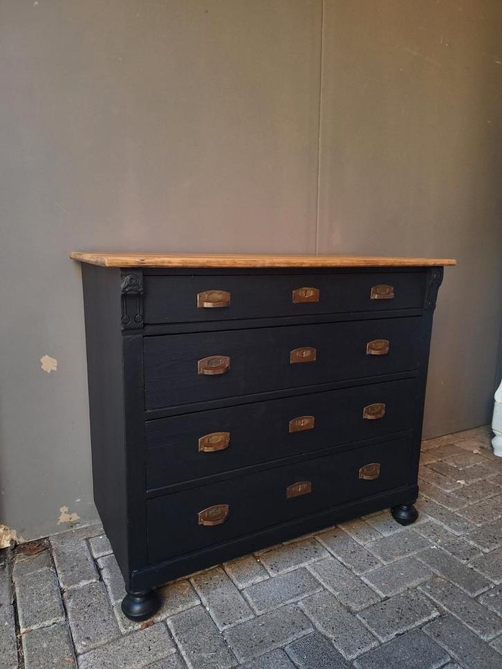 Oude stoere ladekast commode dressoir bezorgen mogelijk!, Huis en Inrichting, Kasten | Ladekasten, Zo goed als nieuw, Minder dan 100 cm