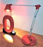 vaas - Een design vaas met eigen artistieke identiteit- rood, Gebruikt, Overige kleuren, Aardewerk of Porselein, Ophalen of Verzenden