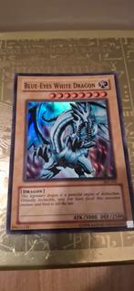 Yu Gi Oh - Blue Eyes White dragon, Hobby en Vrije tijd, Verzamelkaartspellen | Yu-gi-Oh!, Ophalen of Verzenden, Zo goed als nieuw