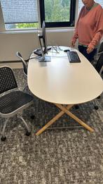 Bureau wit, Ophalen, Zo goed als nieuw, Bureau