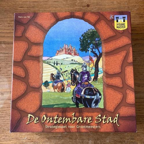 The Game Master - De ontembare Stad (2-5 splrs, 10+jr) zgan, Hobby en Vrije tijd, Gezelschapsspellen | Bordspellen, Zo goed als nieuw