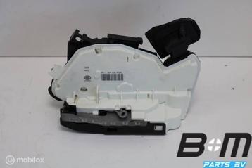 Portierslot links achter Seat Leon 5F 5K4839015R beschikbaar voor biedingen