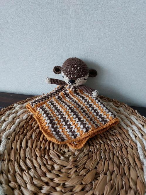 Knuffeldoekje gehaakt hert., Kinderen en Baby's, Speelgoed | Babyspeelgoed, Nieuw, Overige typen, Ophalen of Verzenden