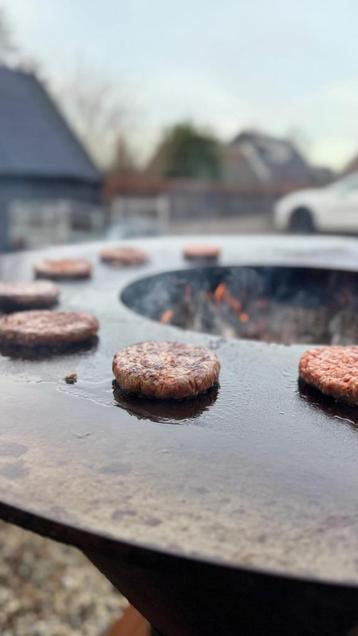 TE HUUR ORBIT BBQ Doorsnede 100cm beschikbaar voor biedingen