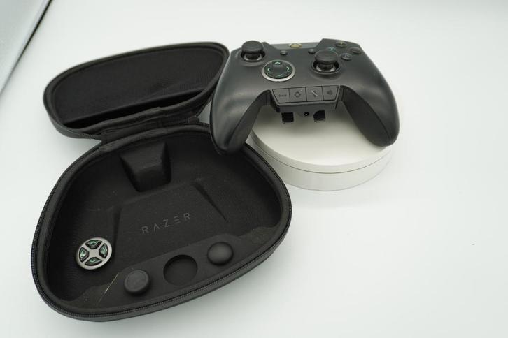 Razer Wolverine Ultimate Controller, Spelcomputers en Games, Spelcomputers | Xbox | Accessoires, Gebruikt, Controller, Ophalen of Verzenden