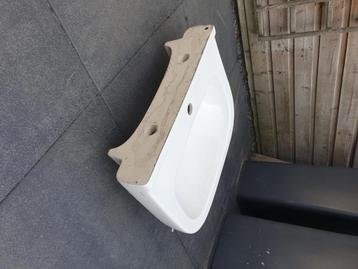 Wastafel beschikbaar voor biedingen