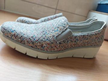 Rieker instappers maat 40 beschikbaar voor biedingen