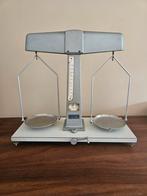 Reyers en zoon vintage apothekers weegschaal. Uit 1956., Witgoed en Apparatuur, Weegschalen, Ophalen of Verzenden, Keukenweegschaal