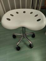 Witte Verstelbare Bureaukruk, Ophalen