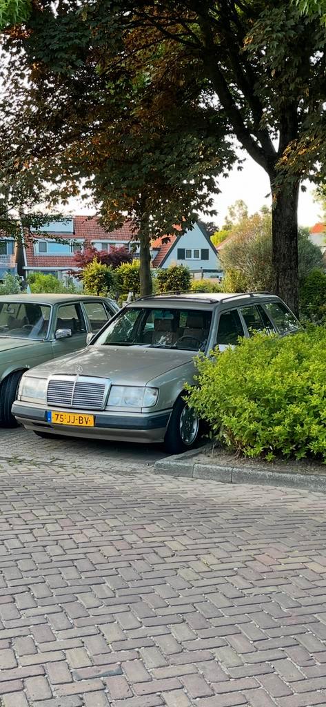 Mercedes-Benz 230 TE AUT 1990, Auto's, Mercedes-Benz, Particulier, 200-Serie, Airconditioning, Centrale vergrendeling, Dakrails