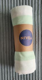 NIVEA stranddoek, groen. Strandhanddoek, hamamdoek, Huis en Inrichting, Badkamer | Badtextiel en Accessoires, Ophalen of Verzenden