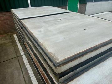 Betonplaten 200x200 cm – met/zonder stalen rand – lichte sch beschikbaar voor biedingen