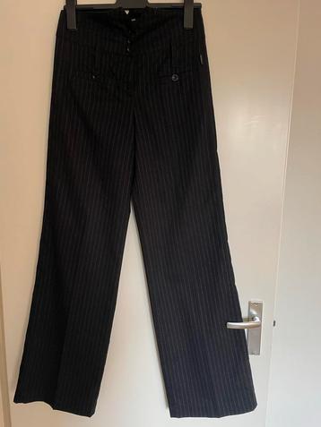 Nette DEPT broek met streep beschikbaar voor biedingen