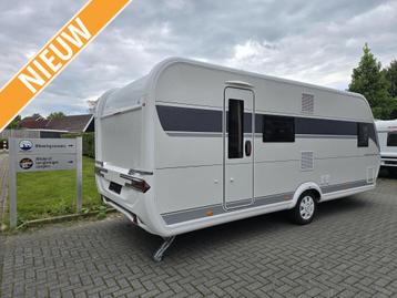 Hobby Excellent Edition 560 KMFe fabrieksnieuw met mover! beschikbaar voor biedingen