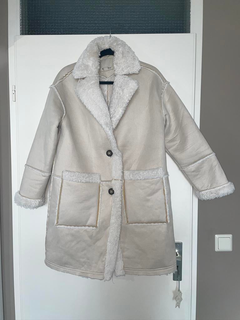 AMISU dames creme beige teddy lammy coat winter jas mt 38, Kleding | Dames, Jassen | Winter, Zo goed als nieuw, Maat 38/40 (M)