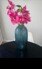 Hoge vaas met zijden bloemen ZGAN, Huis en Inrichting, Woonaccessoires | Vazen, Overige kleuren, Ophalen of Verzenden, Minder dan 50 cm