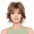 Moderne pruik kort haar met plukjes kleur 12TT26, Verzenden, Nieuw, Pruik of Haarverlenging