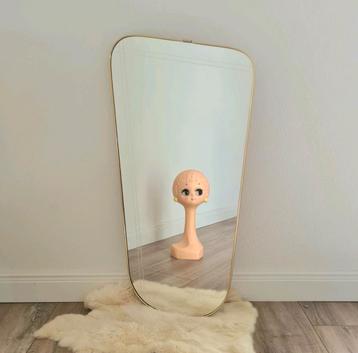 Spiegel vintage retro midcentury hout design deens mirror beschikbaar voor biedingen