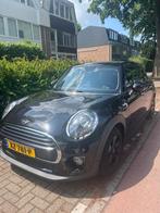 Mini 1.5 Cooper Business 5-Deurs | Getint glas | Blackpack, Auto's, Mini, Voorwielaandrijving, 136 pk, Zwart, 1165 kg