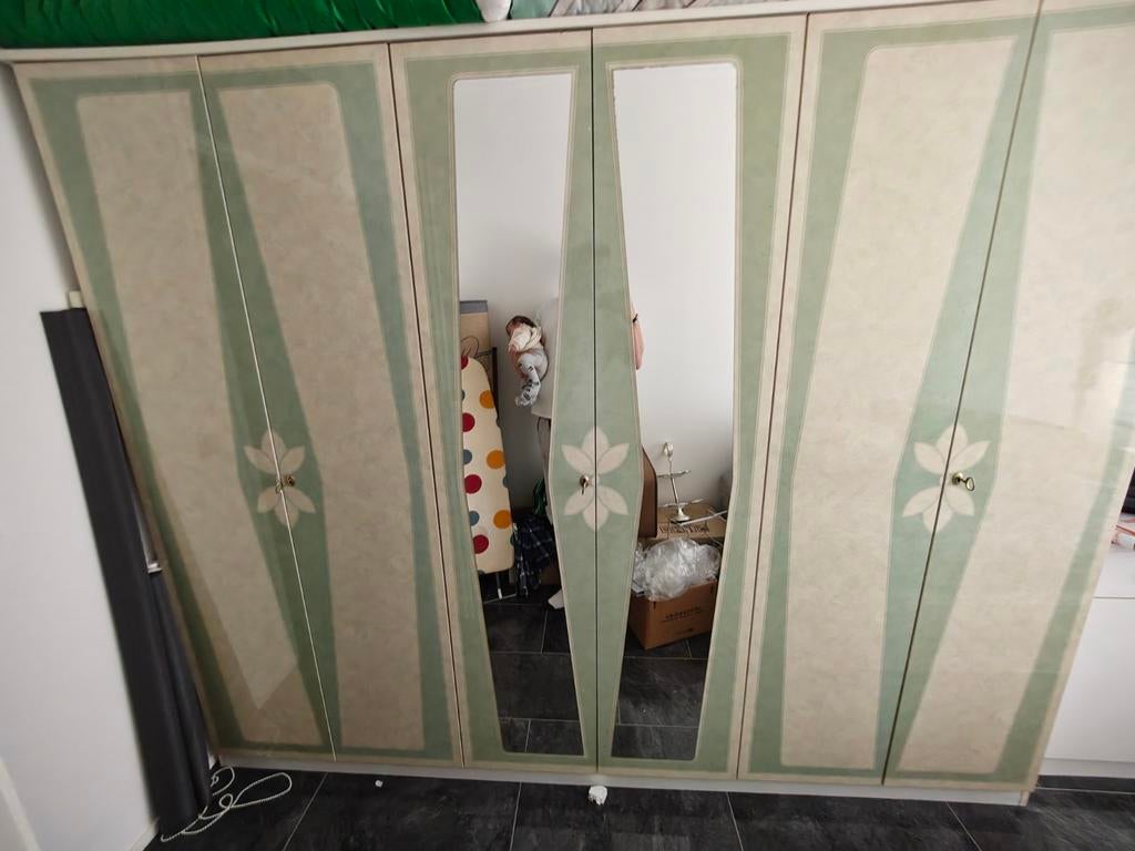 Kledingkast 240 breed 200 hoog 60 diep, Ophalen, 200 cm of meer, Zo goed als nieuw, 200 cm of meer