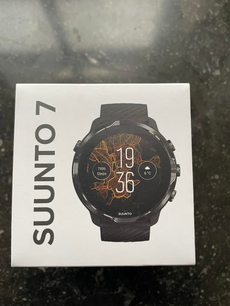Nagenoeg nieuwe Suunto 7 sport smartwatch, Sieraden, Tassen en Uiterlijk, Sporthorloges, Zo goed als nieuw, Android, Zwart, Afstand