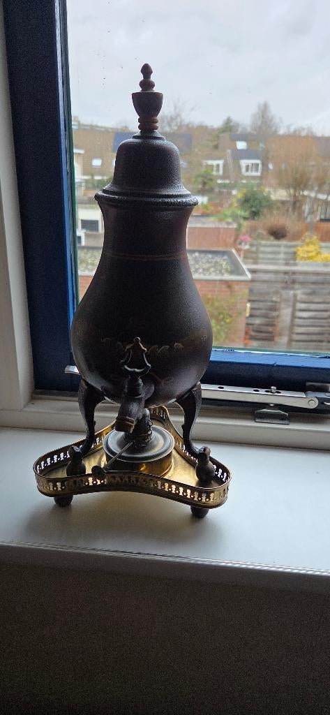 antieke koffie kan, Ophalen