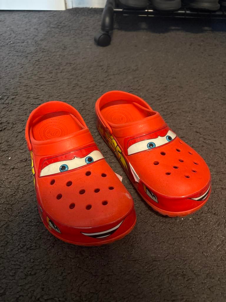 Crocs Cars Bliksem McQueen Klompen Maat 39-40, Ophalen of Verzenden, Gebruikt, Jongen, Schoenen