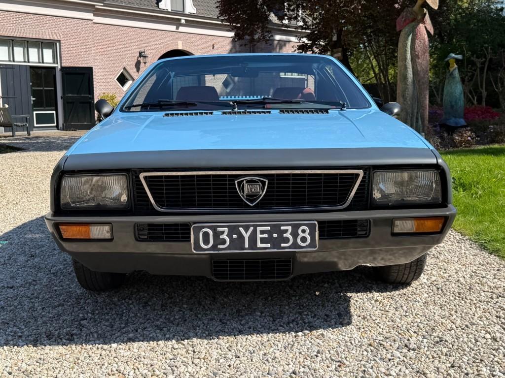 Lancia BETA MONTECARLO Coupe 1976 BLAUW 51.000km #UNIEK, Auto's, Oldtimers, 1995 cc, Blauw, Bedrijf, Handgeschakeld