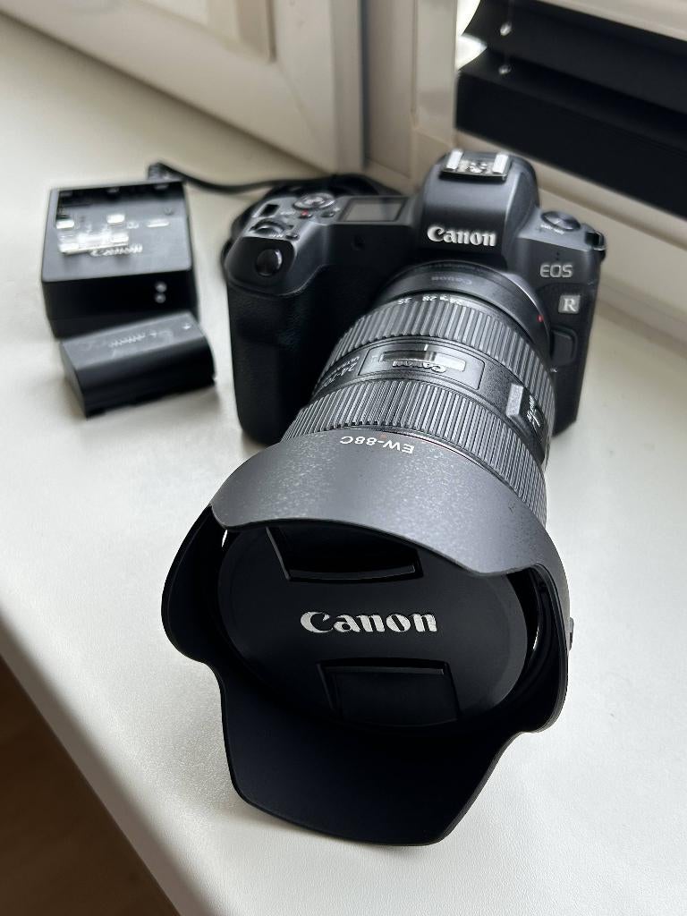 Canon EOS R met EF 24 70 2.8 L mark ii lens met adapter bij, 30 Megapixel, Spiegelreflex, Canon, Ophalen of Verzenden