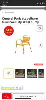 Mooie Okergele Tuintafel en twee stoelen, Ophalen, Gebruikt, Vierkant