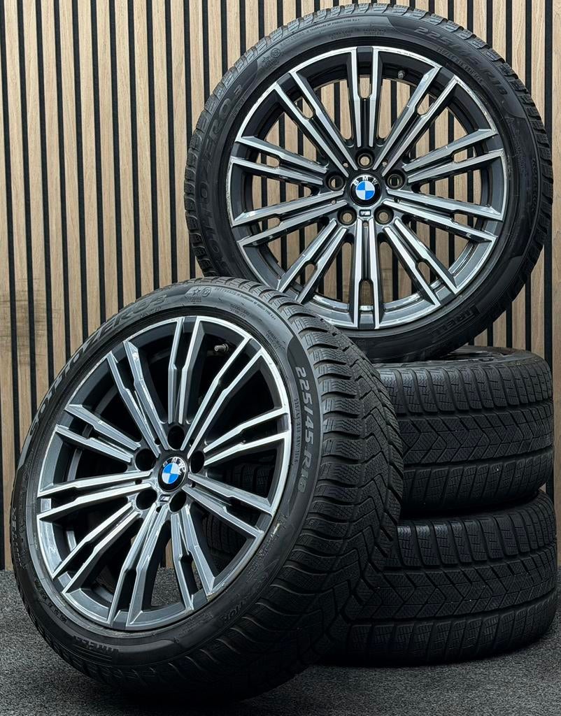 Originele 18 inch BMW 3 Serie G20 G21 790M Breedset Pirelli, Auto-onderdelen, Banden en Velgen, Ophalen, 18 inch, ., Banden en Velgen