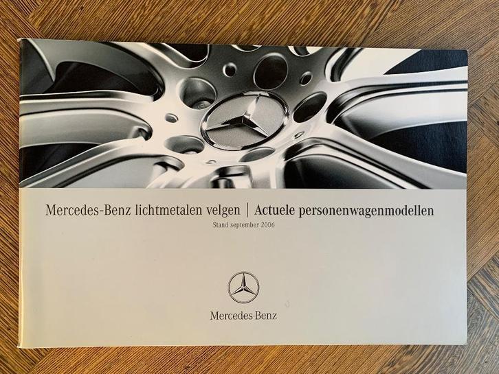 Brochure folder Mercedes-Benz lichtmetalen velgen 2006 izgs, Boeken, Auto's | Folders en Tijdschriften, Zo goed als nieuw, Mercedes