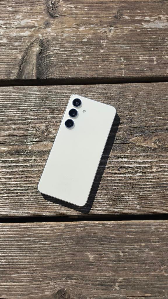 Samsung Galaxy s24 256GB beige (+ Galaxy Buds Live), Ophalen, Overige kleuren, Galaxy S24, Zo goed als nieuw