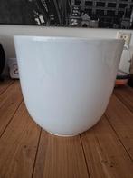 Grote witte bloempot, Tuin en Terras, Bloempotten, Ophalen, Rond, Binnen, Zo goed als nieuw