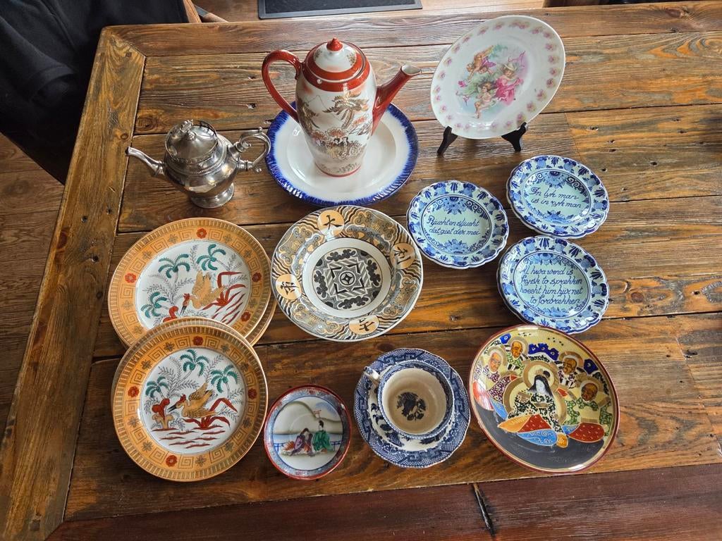 Diverse antieke aardewerk, o.a. Chinees en Regout, Ophalen of Verzenden