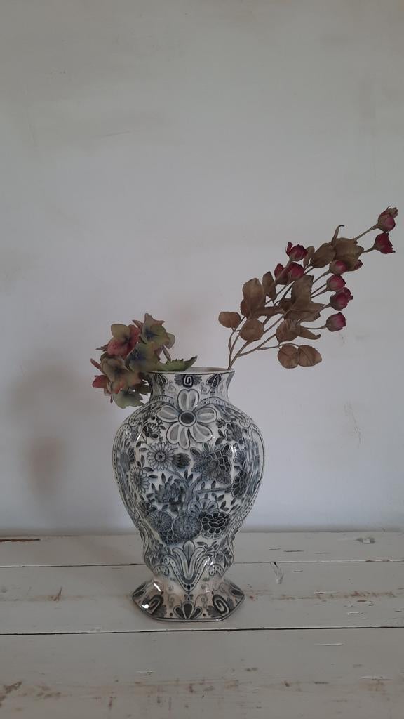 Oude vaas (nuzzelspul), Antiek en Kunst, Antiek | Vazen, Ophalen of Verzenden