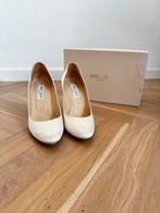 Jimmy Choo Pumps – 38,5, Kleding | Dames, Schoenen, Ophalen of Verzenden, Zo goed als nieuw, Wit