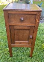 Antiek eiken nachtkastje met lade en deurtje, Ophalen