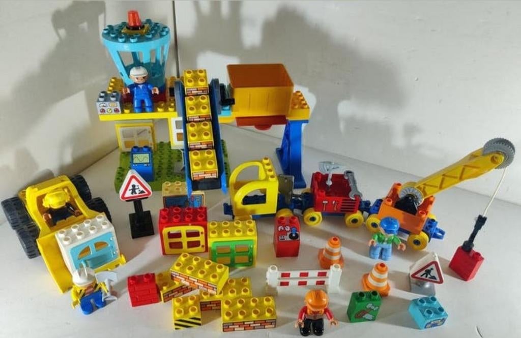 🥰 3 x Duplo set bouwplaats, brandweerkazerne en tankstation, Kinderen en Baby's, Speelgoed | Duplo en Lego, Ophalen of Verzenden