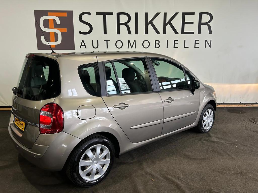 Renault Grand Modus 1.6-16V Dynamique, Euro 5, Gebruikt, 4 cilinders, Bruin